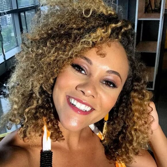 SOLD-Kinky Curly 4B-4C Texture Lace Front Wig Color #T4/27 Honey Blonde! - Picture 8 of 9